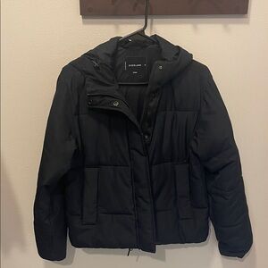 Everlane Black Cropped Puffer Jacket